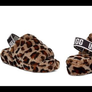 Brand New leopard print UGG slides sz 10